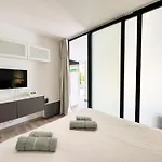 Oasis Ii - Your Private Retreat With Jacuzzi Playa del Inglés