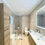 Prázdninový dům Oasis Ii - Your Private Retreat With Jacuzzi Playa del Inglés