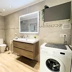 Oasis Ii - Your Private Retreat With Jacuzzi Playa del Inglés