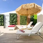 Prázdninový dům Oasis Ii - Your Private Retreat With Jacuzzi Playa del Inglés