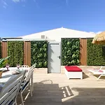 Prázdninový dům Oasis Ii - Your Private Retreat With Jacuzzi *