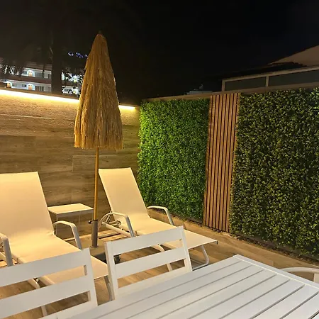 Oasis Ii - Your Private Retreat With Jacuzzi Casa de Férias