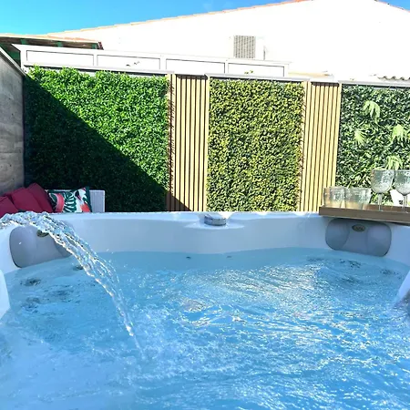 Oasis Ii - Your Private Retreat With Jacuzzi Playa del Inglés