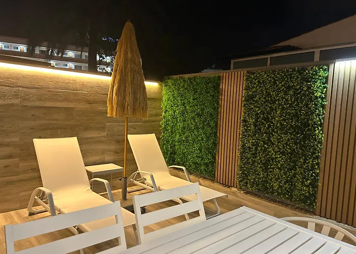 Oasis Ii - Your Private Retreat With Jacuzzi Hébergement de vacances