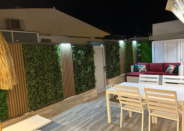 Hébergement de vacances Oasis Ii - Your Private Retreat With Jacuzzi