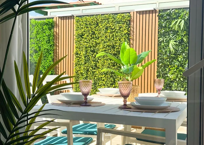 Oasis Ii - Your Private Retreat With Jacuzzi Hébergement de vacances *